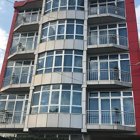 Afro Addis Hotel Apartment エクステリア 写真
