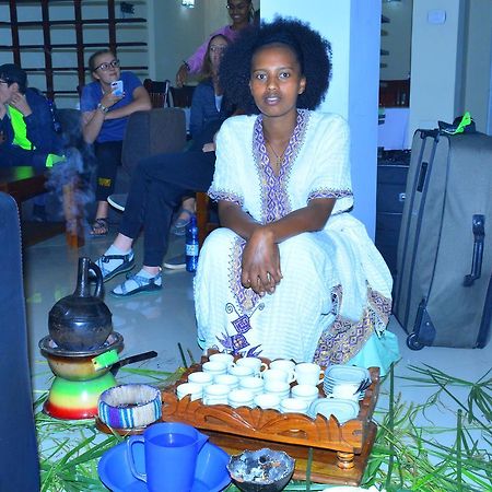 Afro Addis Hotel Apartment エクステリア 写真