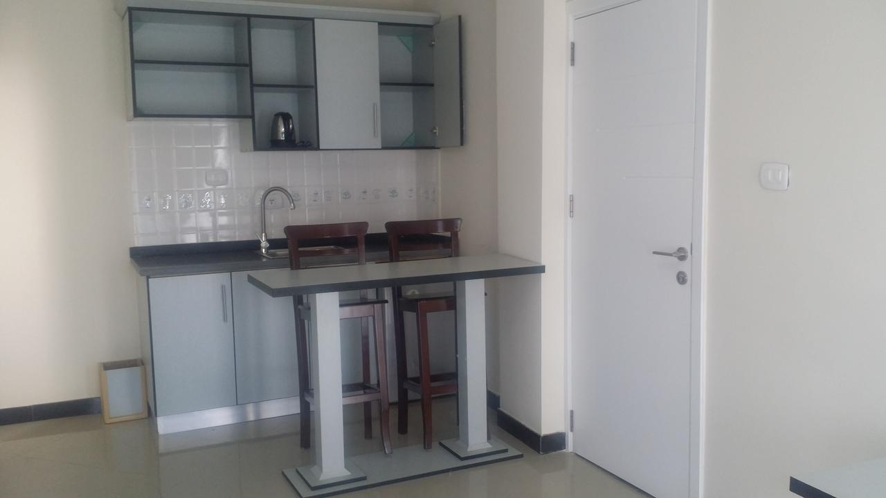 Afro Addis Hotel Apartment エクステリア 写真
