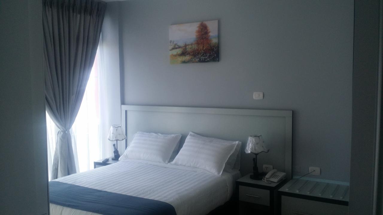 Afro Addis Hotel Apartment エクステリア 写真