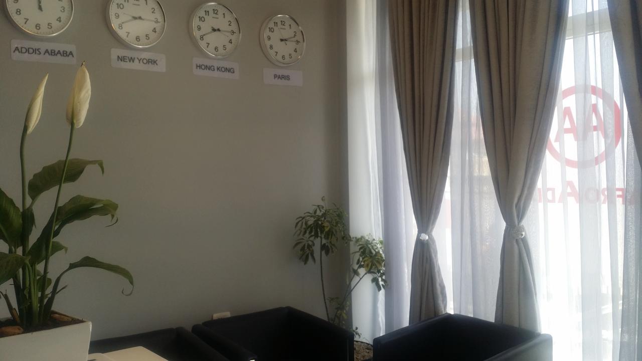 Afro Addis Hotel Apartment エクステリア 写真