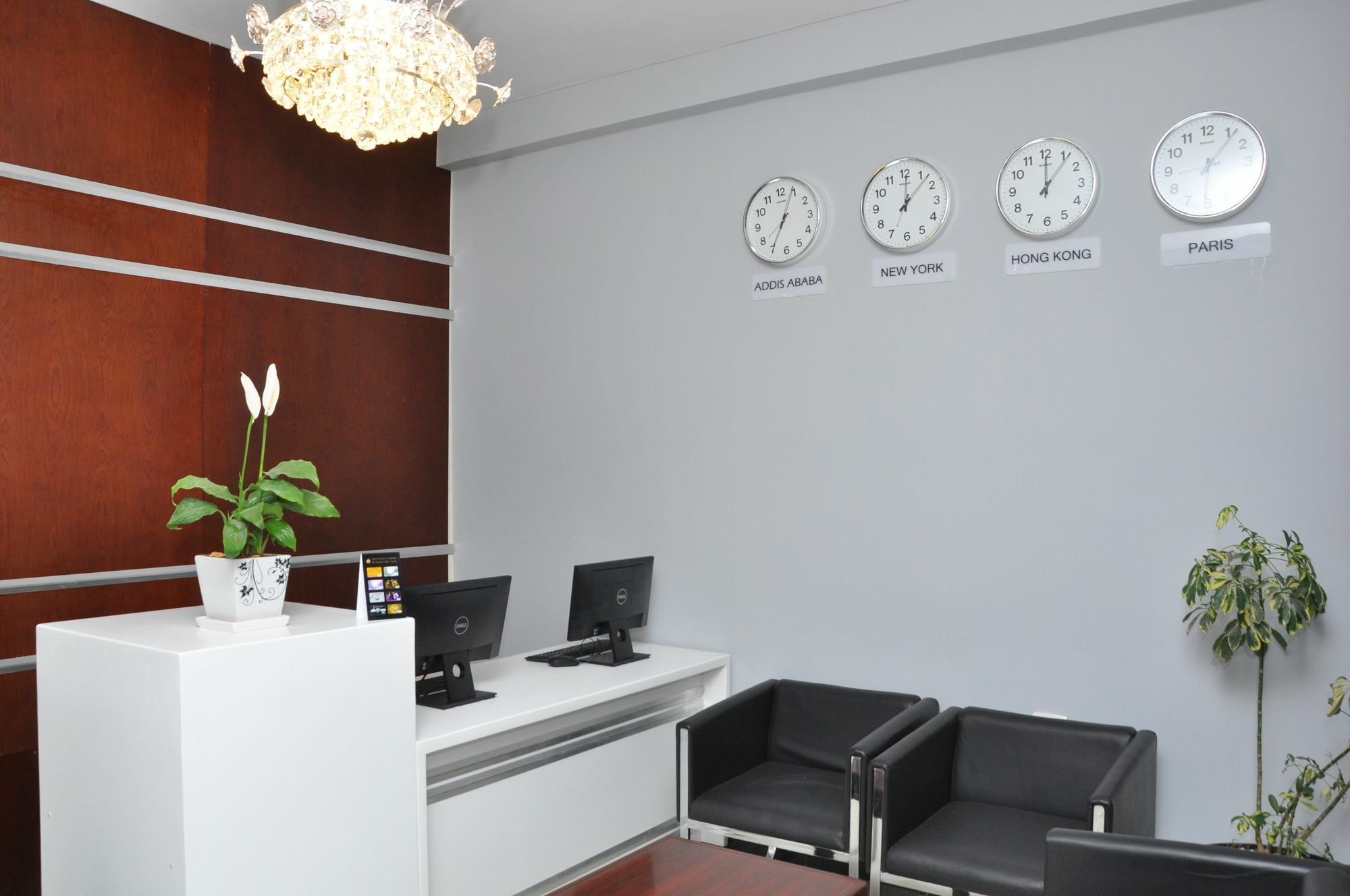 Afro Addis Hotel Apartment エクステリア 写真