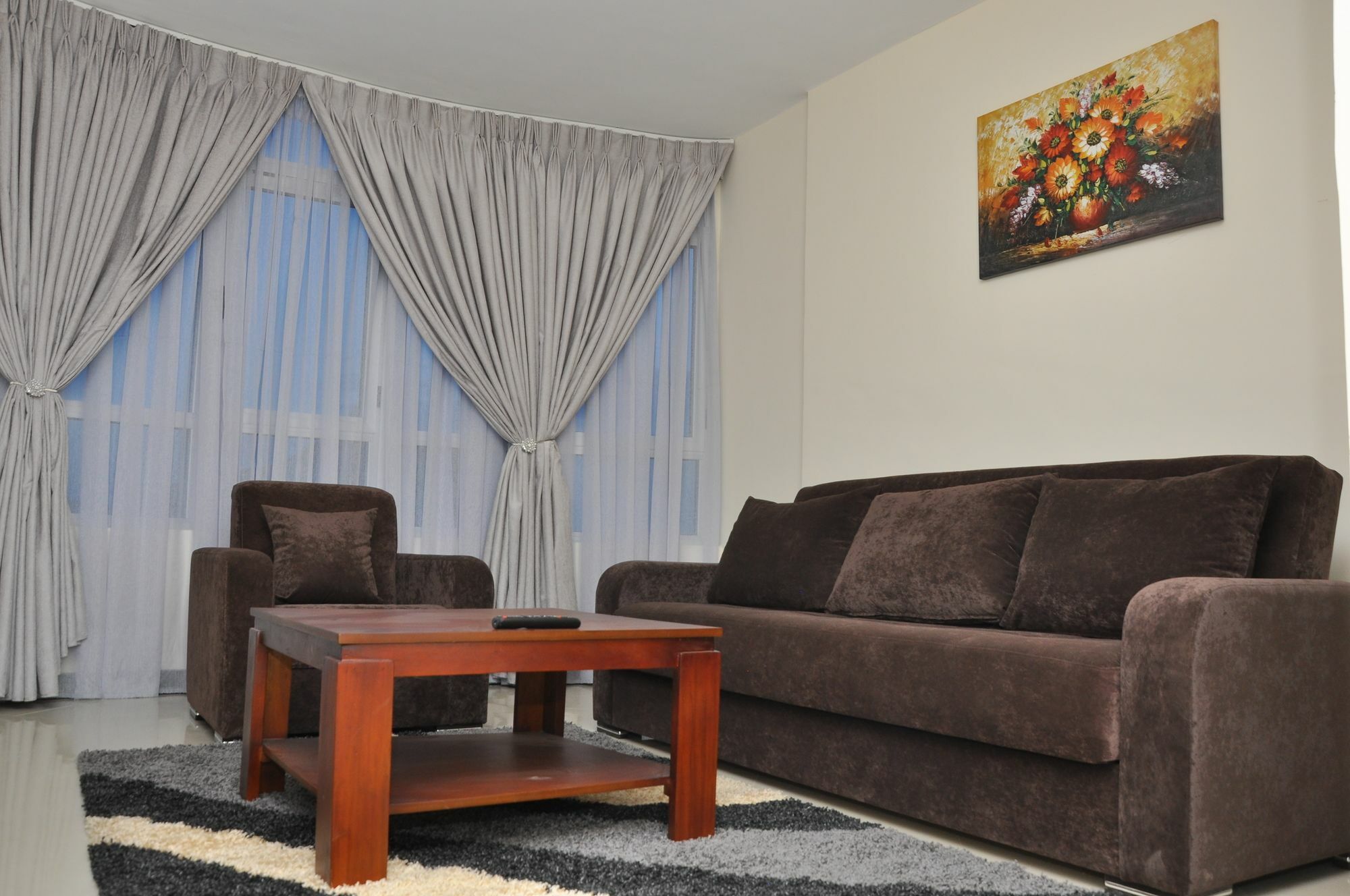Afro Addis Hotel Apartment エクステリア 写真