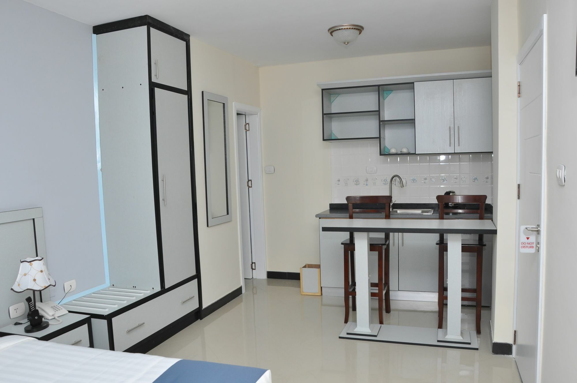 Afro Addis Hotel Apartment エクステリア 写真